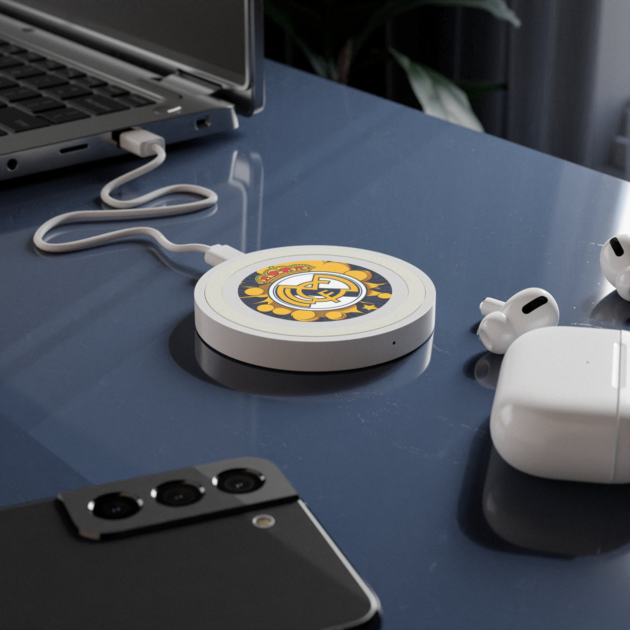 Real Madrid  Wireless Charging Pad