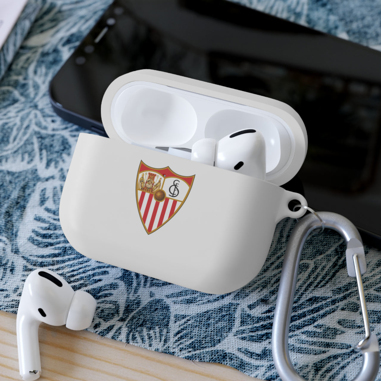 Sevilla AirPods and AirPods Pro Case Cover