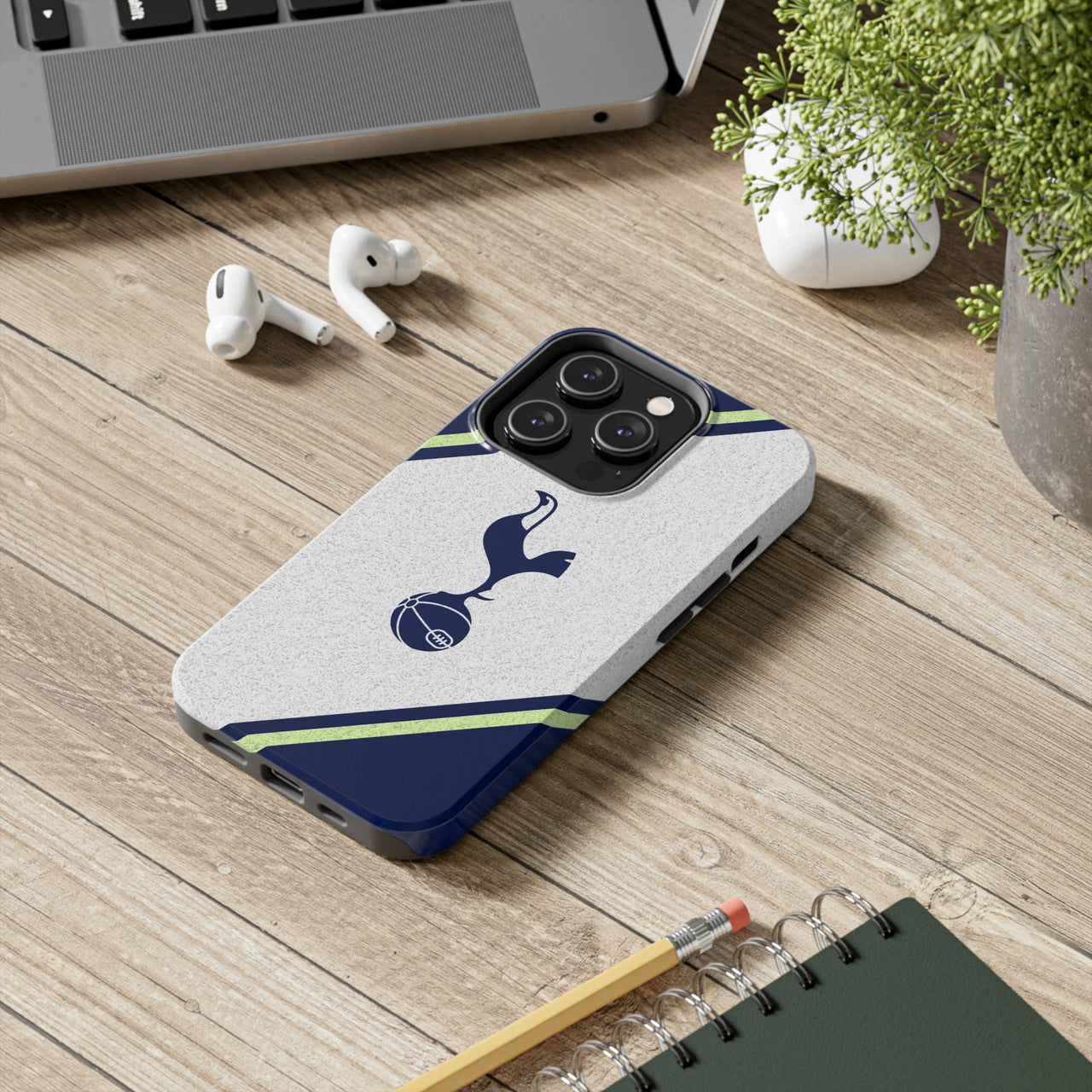 Tottenham Hotspurs Tough Phone Case