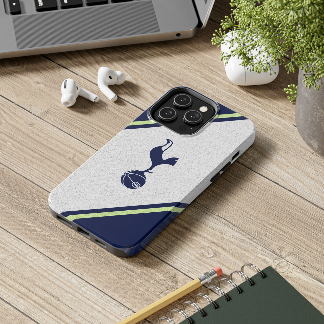 Tottenham Hotspurs Tough Phone Case