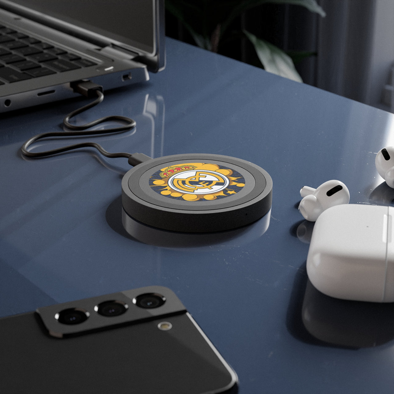 Real Madrid  Wireless Charging Pad