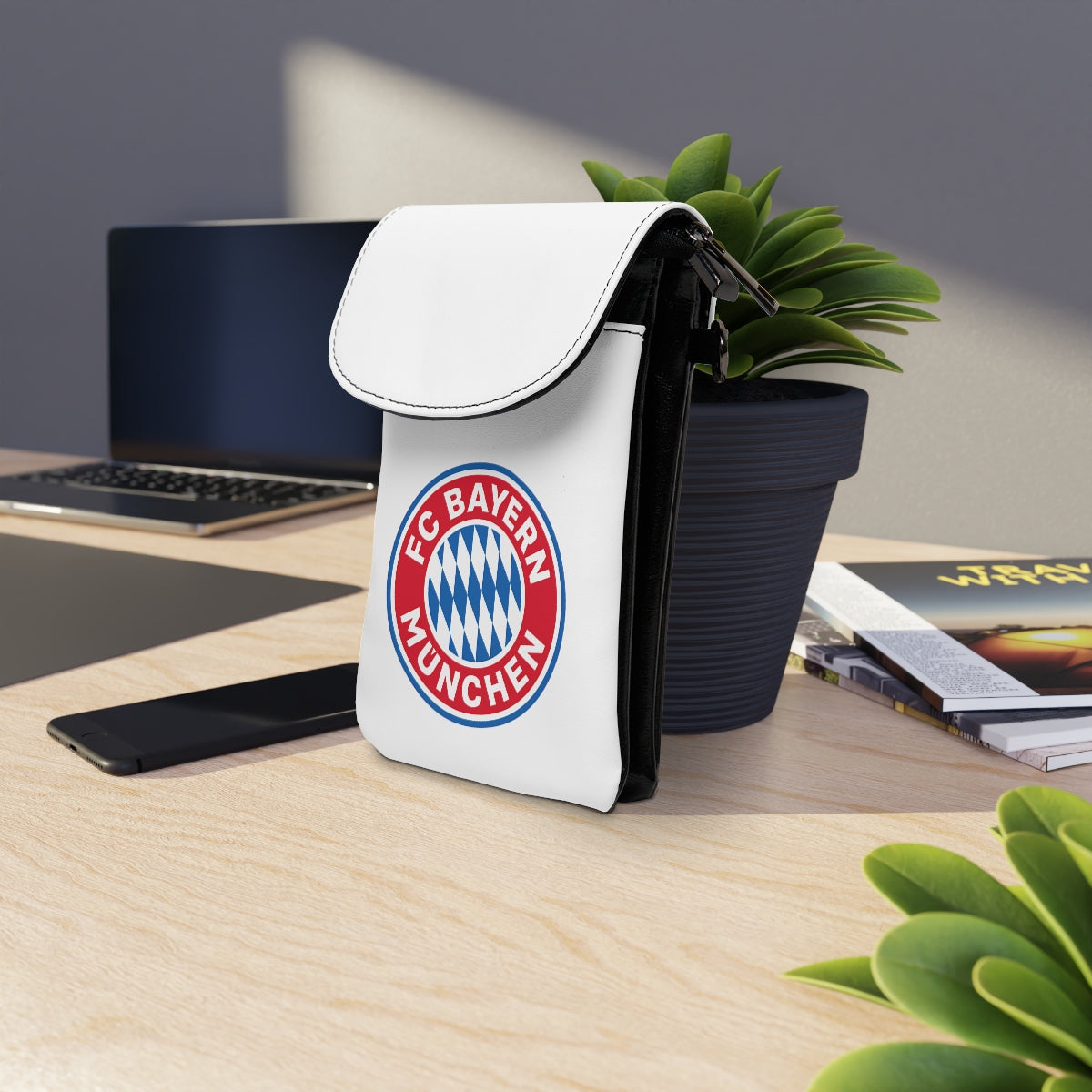 Bayern Munich Small Cell Phone Wallet