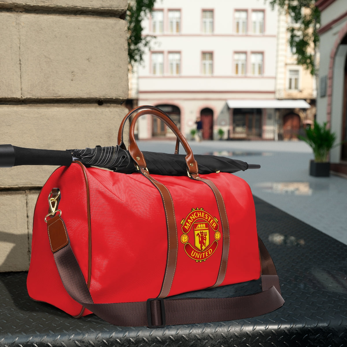 Manchester Waterproof Travel Bag - Red